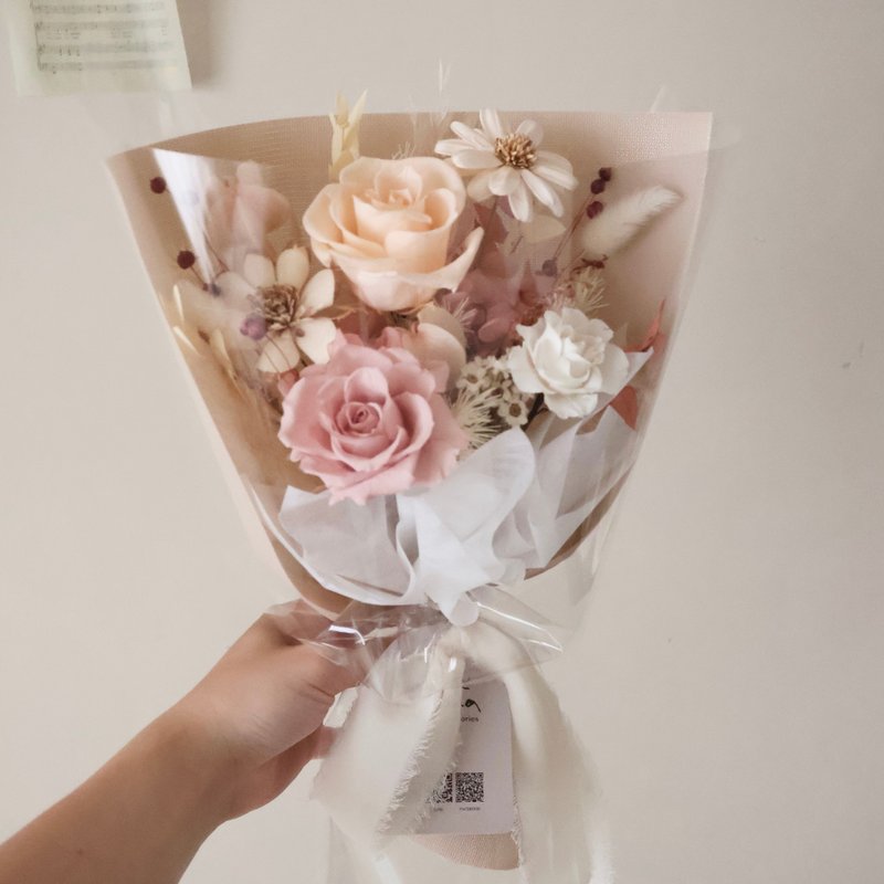 Beautiful romantic rose bouquet eternal bouquet Valentine's Day bouquet Birthday bouquet - Dried Flowers & Bouquets - Plants & Flowers Multicolor