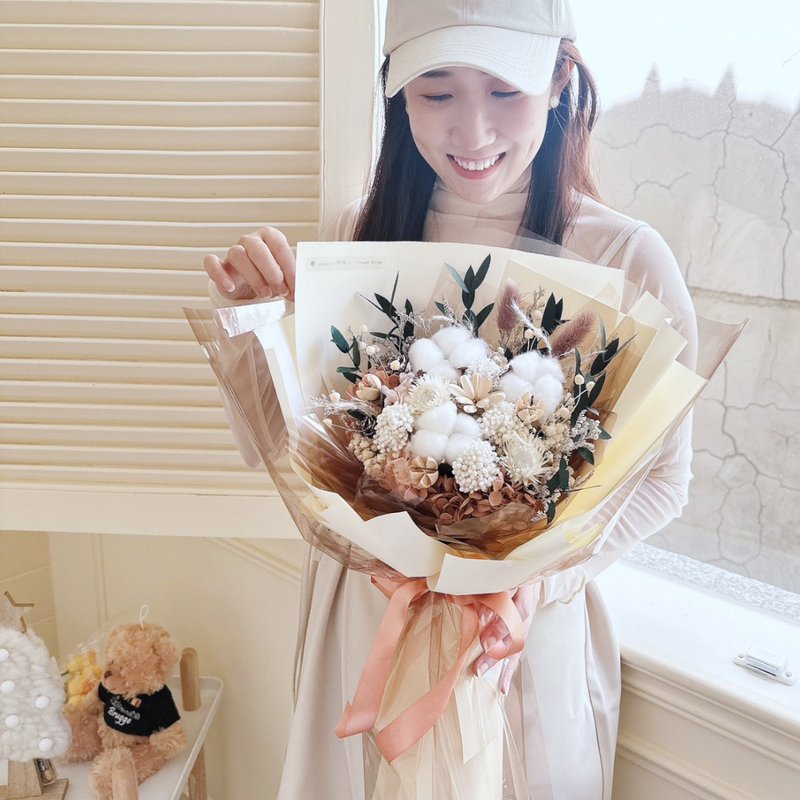 Wood Tone Cotton Bouquet Graduation Bouquet Dry Bouquet Boyfriend Bouquet Christmas Gift - ช่อดอกไม้แห้ง - พืช/ดอกไม้ สีนำ้ตาล