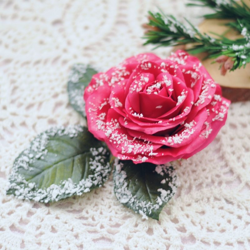 Flower hair comb. Red rose hair accessory. Wedding hair flower. 婚禮髮飾 - Hair Accessories - Other Materials Red
