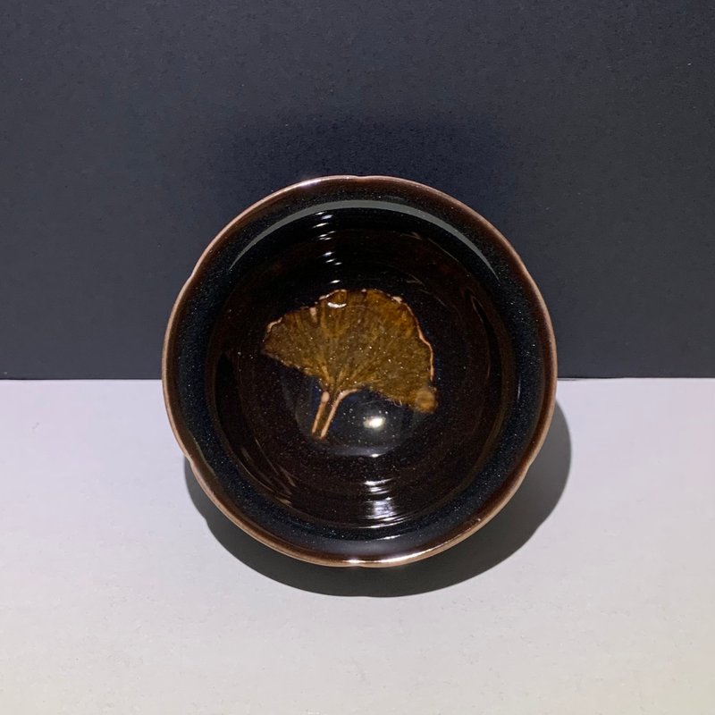 木葉天目迷你葵口杯 / 邱毓寧 / 鶯歌燒 / A38 - 茶壺/茶杯/茶具 - 瓷 多色