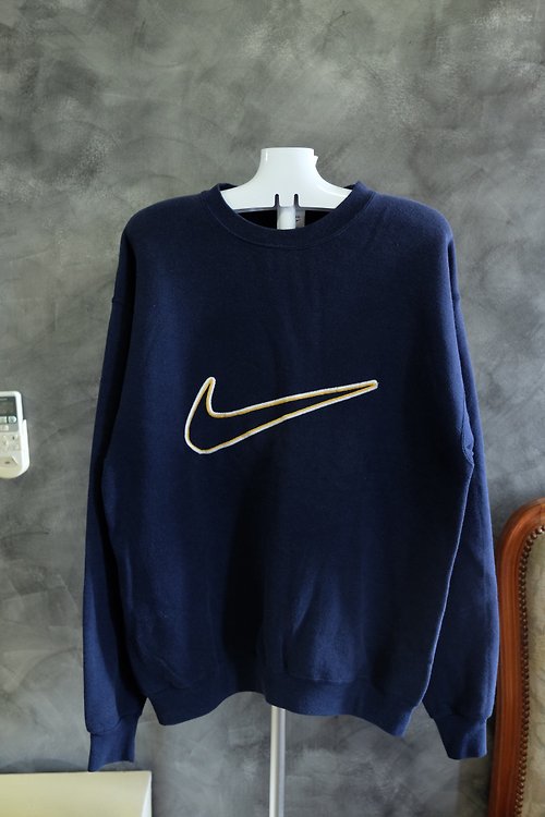 fnbvintage Vintage 90s Nike Big Swoosh Pullover Sweatshirt