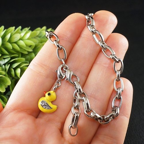 AGATIX Yellow Duck Charm Bracelet Silver Chain Adjustable Bracelet Girl Woman Jewelry