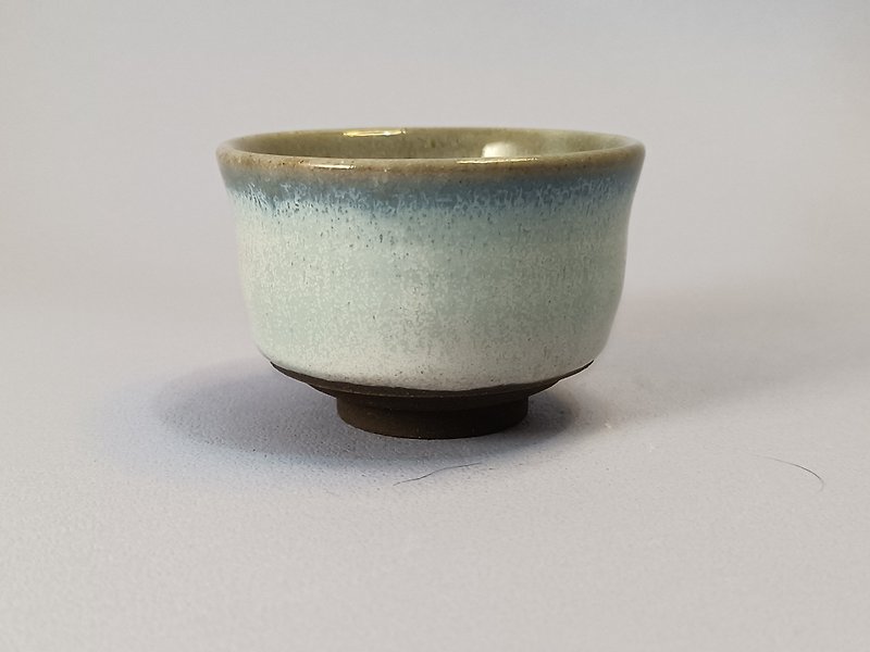 Color glazed small tea cup - ถ้วย - ดินเผา สีเขียว