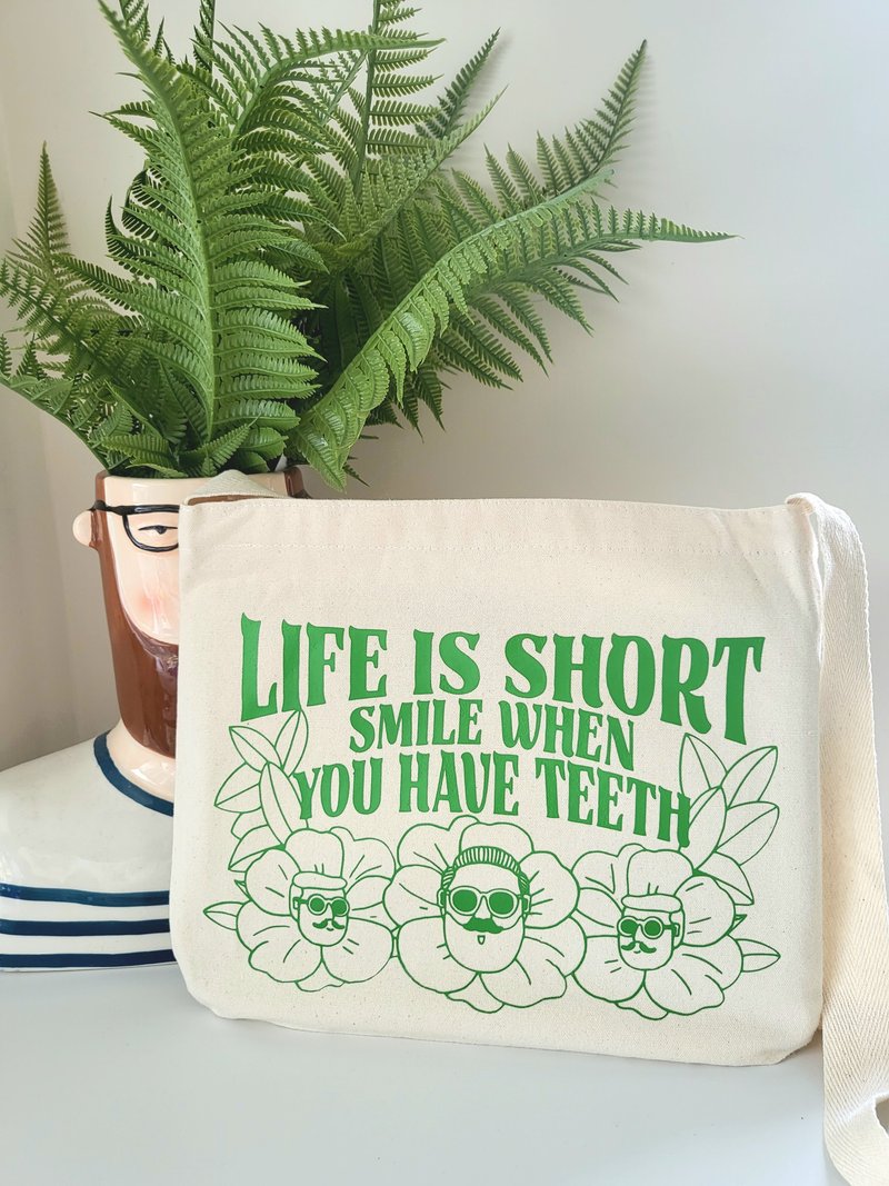LIFE IS SHORT Tote 環保袋 - 側背包/斜背包 - 棉．麻 