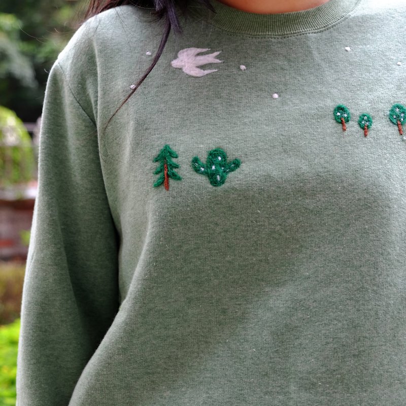 The outside world Wool Felt University T (Asakusa Green) - เสื้อฮู้ด - ผ้าฝ้าย/ผ้าลินิน สีเขียว
