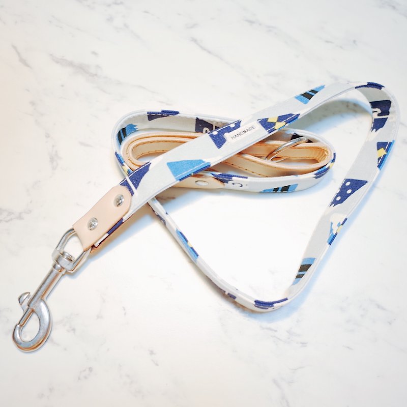 Dog cloth for pulling rope blue Mount Fuji plant knead leather printable English name phone - ปลอกคอ - หนังแท้ 