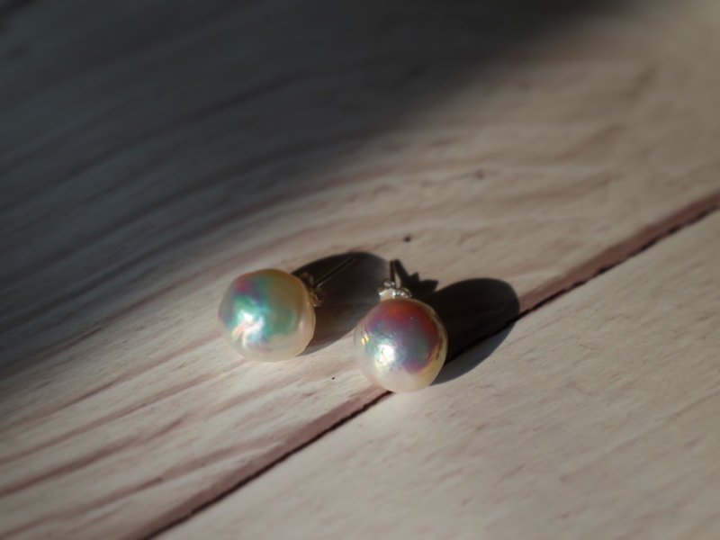 Natural colorful pearl baroque large size pearl earrings - ต่างหู - ไข่มุก สีทอง