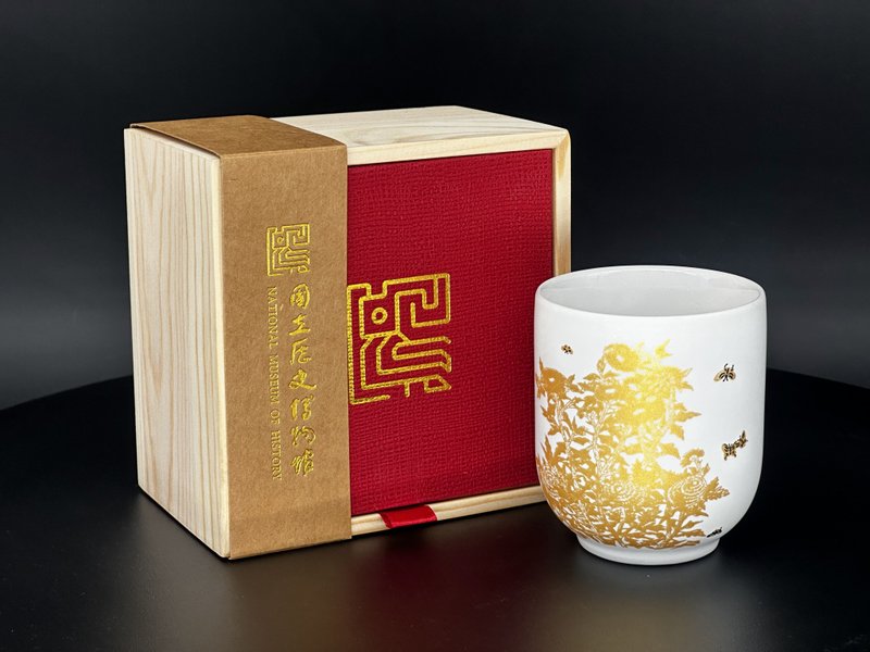 【ViREO】常玉燦若繁華 麗致單杯松木禮盒組 晶霜白 | 歷史博物館 - 茶壺/茶杯/茶具 - 瓷 多色