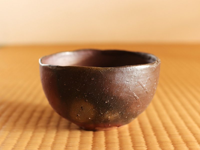 備前焼　茶盌 (桐箱付き)　ty-005 - 碗 - 陶 咖啡色