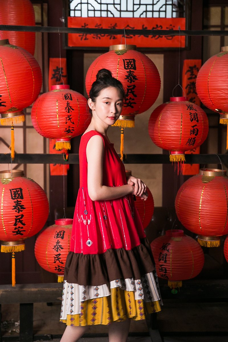 Mark is a retro girl print and plain double sleeveless dress - One Piece Dresses - Cotton & Hemp Red