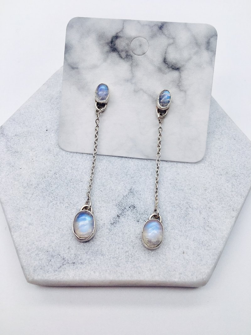 月光石925純銀雙寶石氣質風格耳環 尼泊爾手工鑲嵌製作 - 耳環/耳夾 - 寶石 藍色