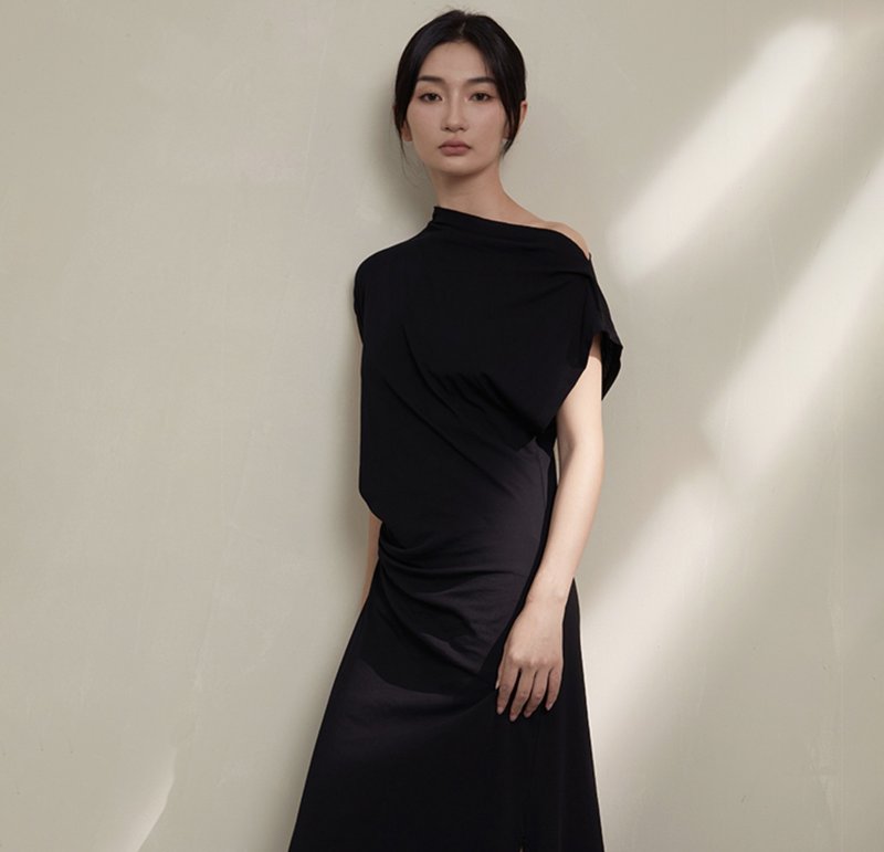 【棉質肌理】新中式復古 針織露肩/修身開叉晚禮服 - 洋裝/連身裙 - 棉．麻 黑色