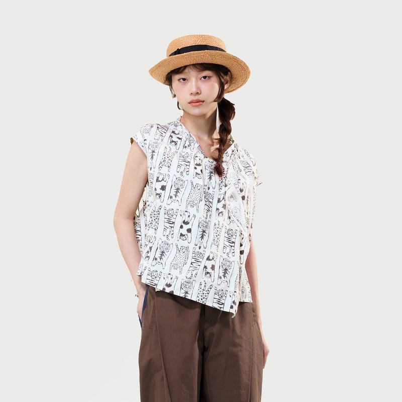 趴趴貓科活片小蓋袖上衣 - 女上衣/長袖上衣 - 棉．麻 白色