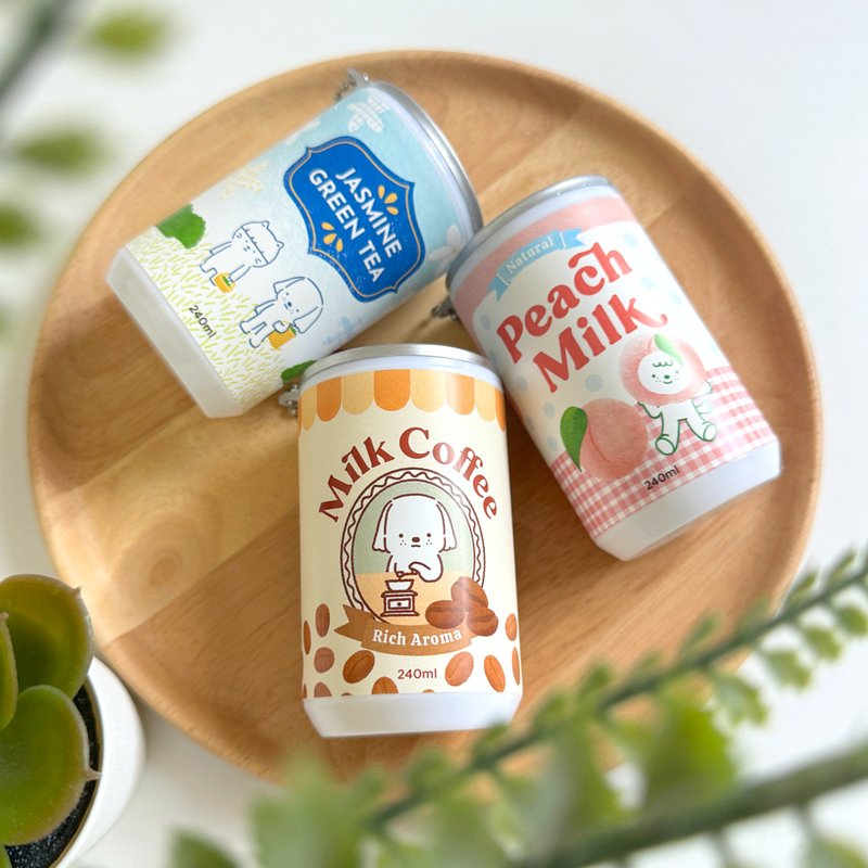 Wet Tissue Can Keychain - 吊飾/掛飾 - 塑膠 