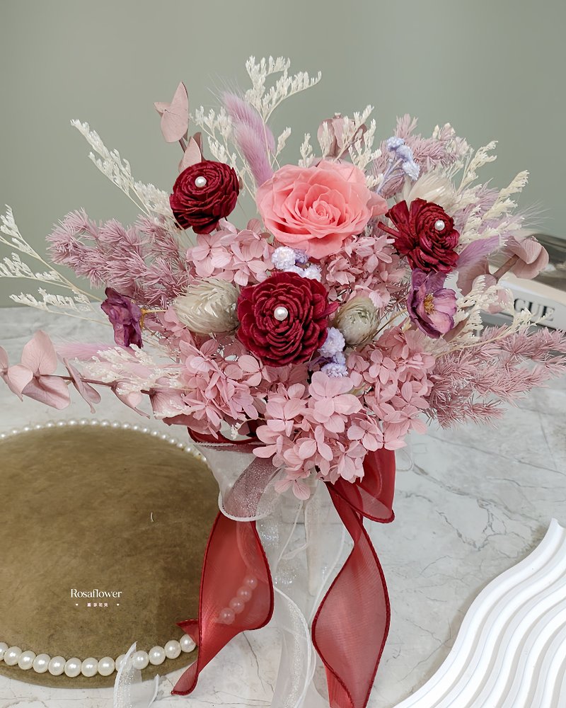 Rosa Flowers Classic Romantic Rose Pearl Bouquet - Dried Flowers & Bouquets - Plants & Flowers 