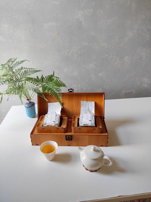 曬一曬茶集 新品 高山凝香烏龍茶提盒組