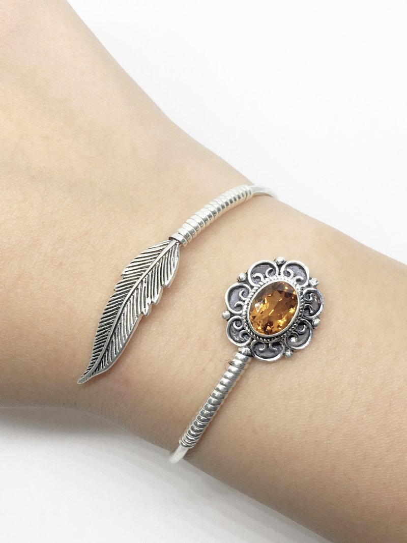 Butterfly 925 sterling silver flower feather design bracelet bracelet Nepal handmade mosaic production - Bracelets - Gemstone Yellow
