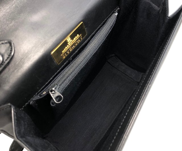 日本直送 名牌中古包 】GIVENCHY ジバンシィ ショルダーバッグ