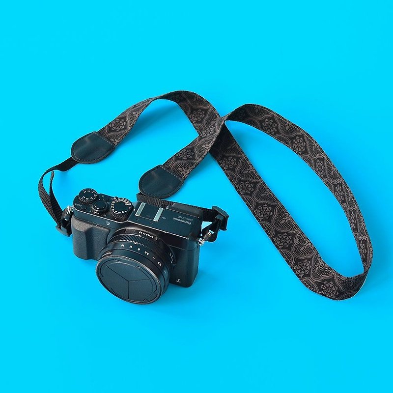 Camera Belt / Begonia Glass Pattern / Gentleman Black - Cameras - Cotton & Hemp 