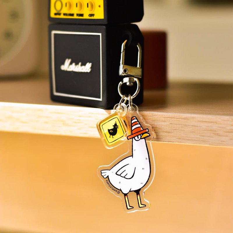 Cone Birb Acrylic Keychain / Airpod Case Pendant - 吊飾/掛飾 - 壓克力 橘色