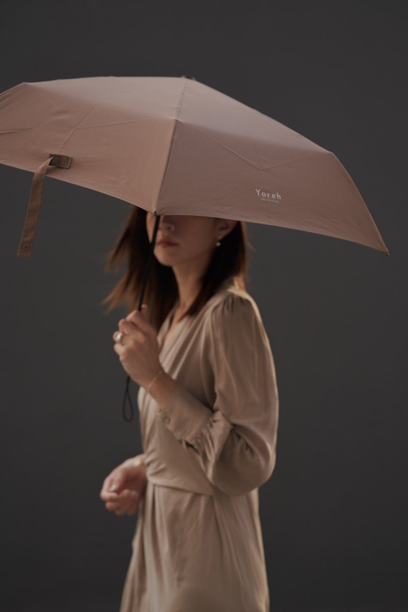 【曠野系列】輕量省力自動傘 暖煦棕 晴雨兩用 防曬 防水 安全 - 雨傘/雨衣 - 防水材質 咖啡色