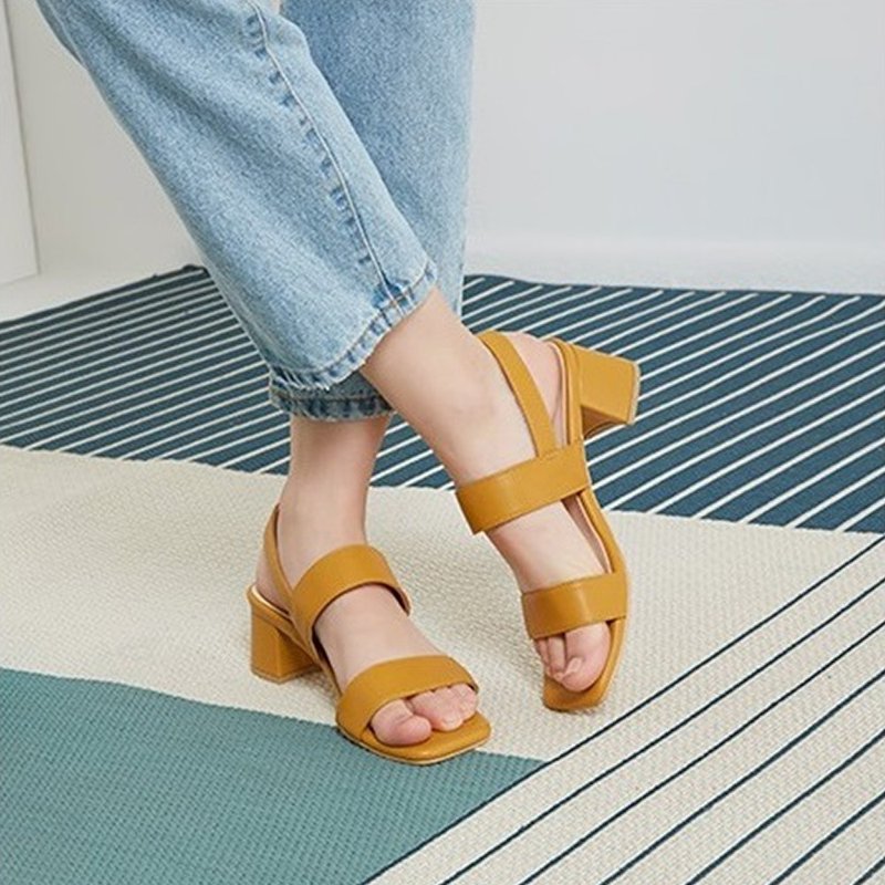 PRE-ORDER – MACMOC Holly (YELLOW) Sandals - รองเท้ารัดส้น - หนังเทียม 