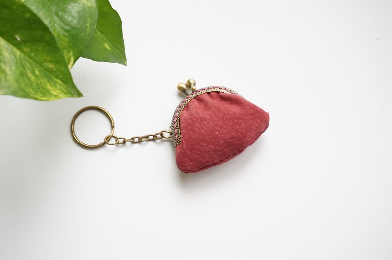 The Mini Bag Frame with Key Ring Functional-Burgundy - กระเป๋าใส่เหรียญ - หนังแท้ สีแดง