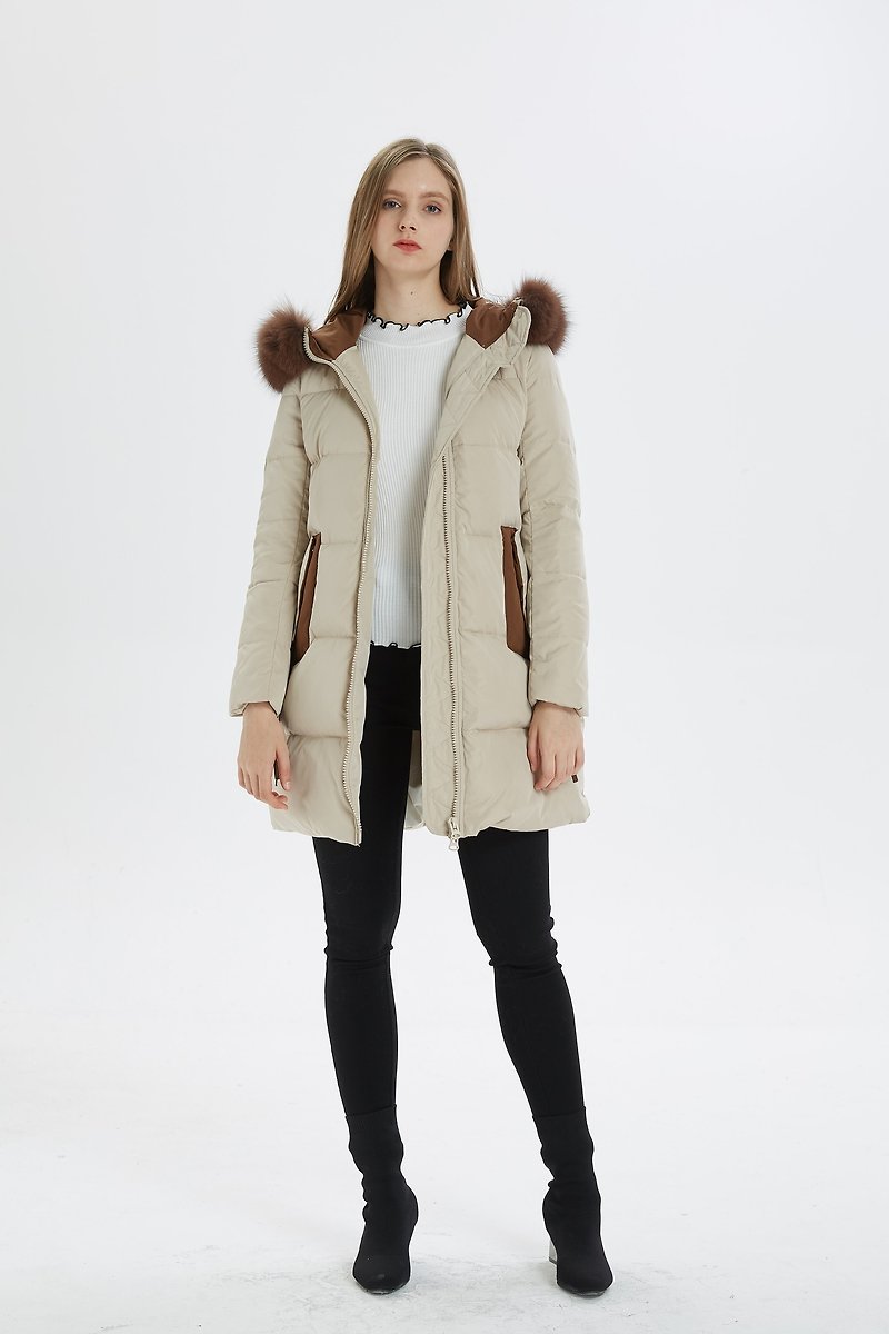 [Spot] 2018 new development of new hooded down jacket ダウン-米白飘带款 - เสื้อแจ็คเก็ต - ขนของสัตว์ปีก ขาว