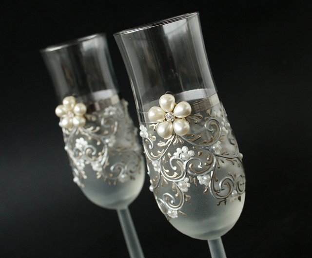 180 Best Champagne flute decorating ideas  wedding glasses, wedding champagne  glasses, champagne