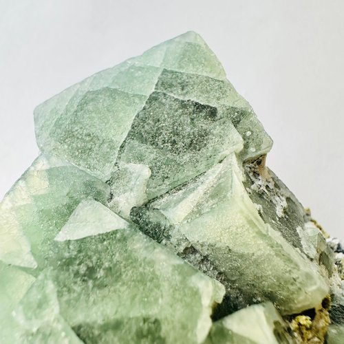 内モンゴルシルク石ライトグリーン12•天才石•知恵•クリスタル