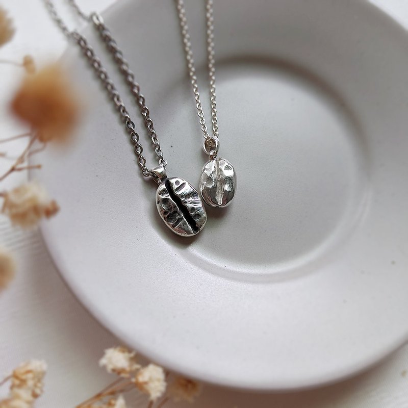 コーヒーシリーズ -コーヒー豆ペアネックレス- シンプルネックレス ハンドメイドシルバーアクセサリー - ロングネックレス - 金属 シルバー