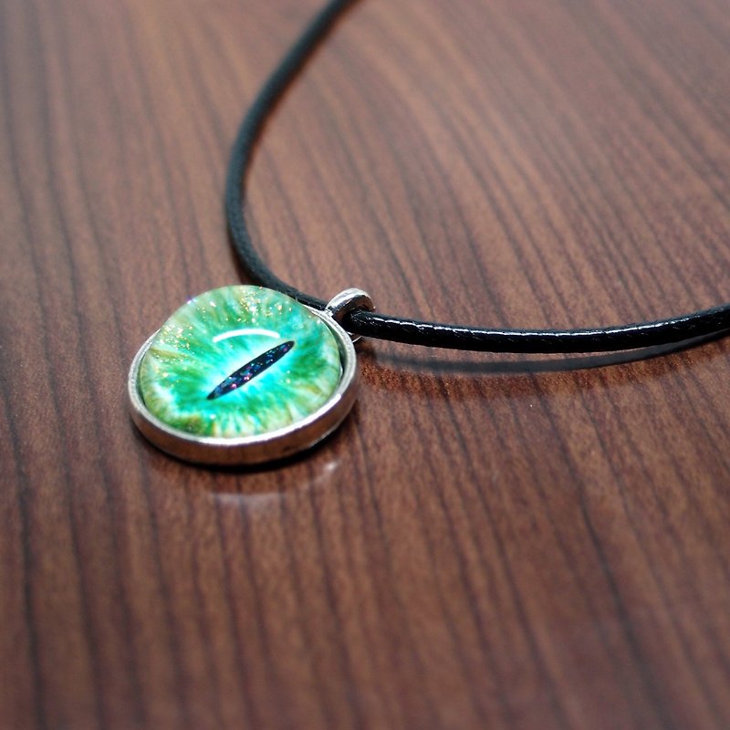 Fox Garden Handmade 20mm Cat Eye Necklace-Mint Green - Necklaces - Glass Green