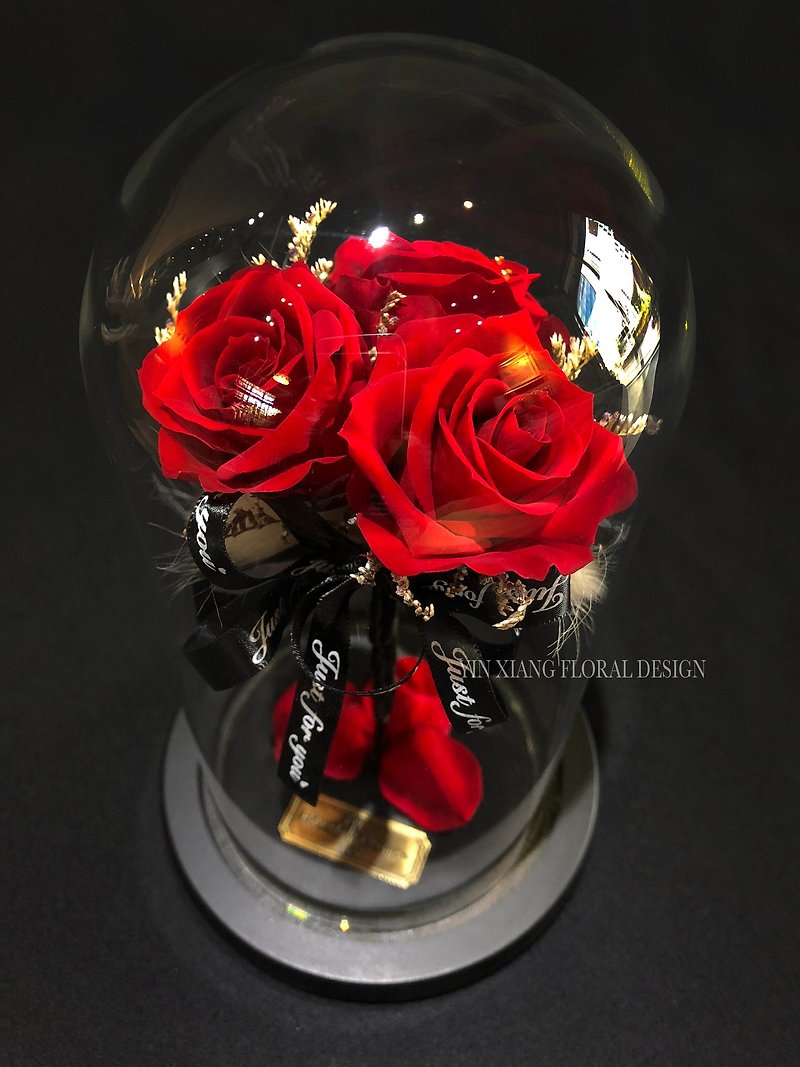 Valentine's Day Flower Gift/Three Red Roses 520 I Love You - ช่อดอกไม้แห้ง - พืช/ดอกไม้ สีแดง