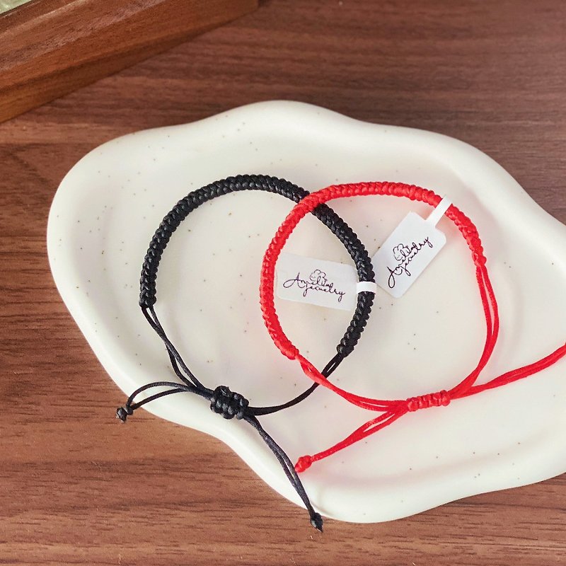 Amelia Jewelry丨Signed丨Braided Bracelet丨Safety Rope丨Yue Lao Red Rope - สร้อยข้อมือ - งานปัก หลากหลายสี