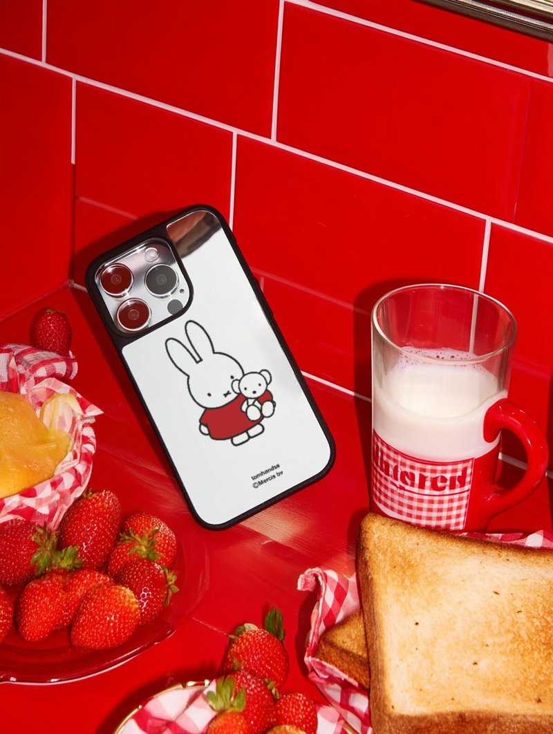 【Pinkoi x miffy】The Classic miffy 鏡面MagSafe手機殼 - 手機殼/手機套 - 其他材質 