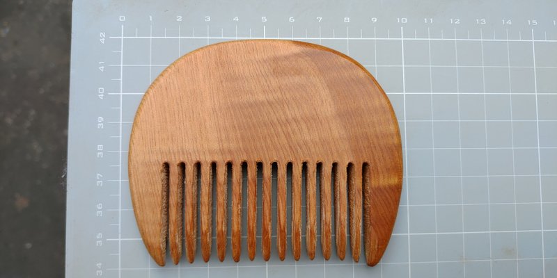 Taiwan Xiaonan Wooden Comb (Sao Nan) A - เครื่องประดับผม - ไม้ 