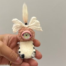 Julia Golub様 CYCLOPS ひとつめちゃん mini&mini-mini cyclops販売のご案内 | risubaco