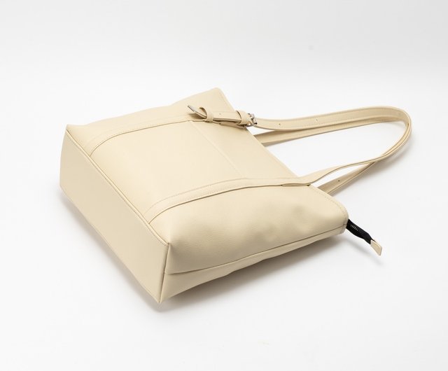 Big size／side gather bag／beige Ultra-light large-capacity tow bag-beige - Shop spring