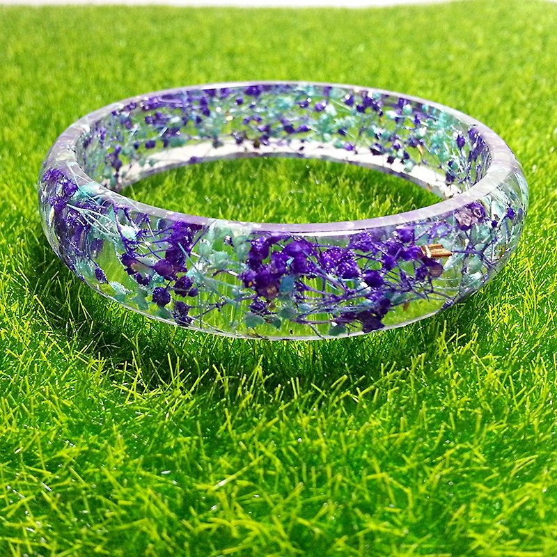 color & flower purple & blue mini water dried baby's breath flower bracelets - Bracelets - Plants & Flowers Purple