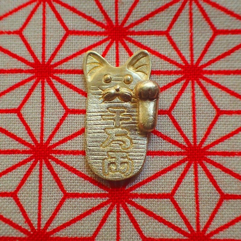 Good luck! Cat oval Ver.2- left beckoning (good match) / Material: brass - Wallets - Other Metals Gold