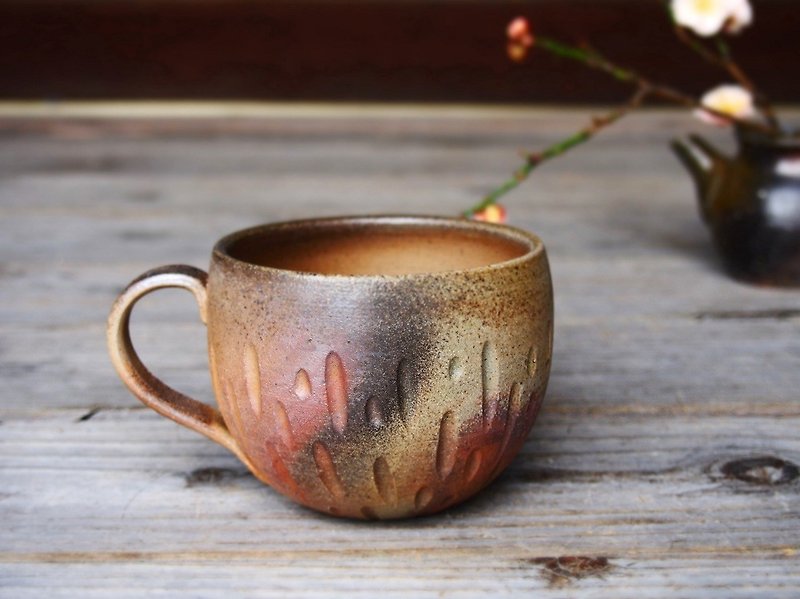 Bizen coffee cup (circle) c4-041 - Mugs - Pottery Brown