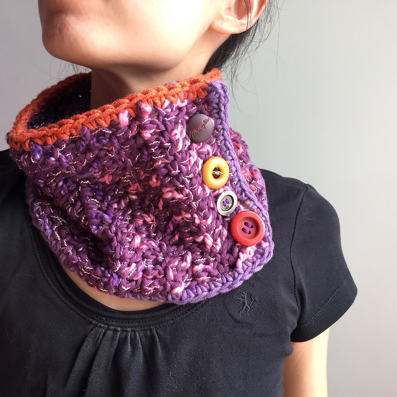 Creative cowl  |  hand crochet scarf  |  Unisex  |  Organic cotton blend  |  Mulberry - ผ้าพันคอ - ผ้าฝ้าย/ผ้าลินิน สีม่วง