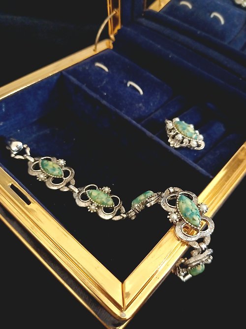 老時光製造所 vintage jewelry Sarah cov翡翠綠賽珞珞 戒指與手鍊套組