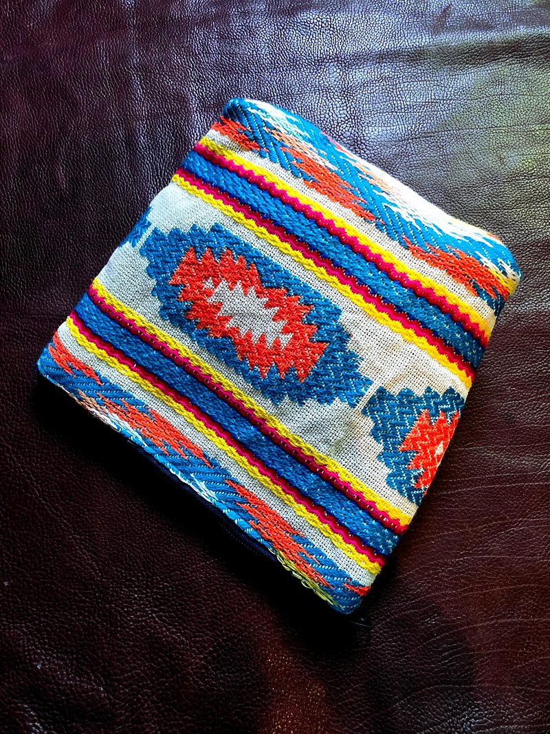 Cosmetic bag - 化妝包/收納袋 - 棉．麻 