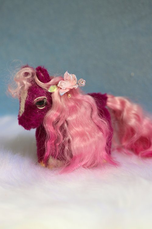 SoftSpot Design Miniature horse/Pink Pony/Pink Mane/Teddy horse/Pony/Cob/Collectible teddy horse
