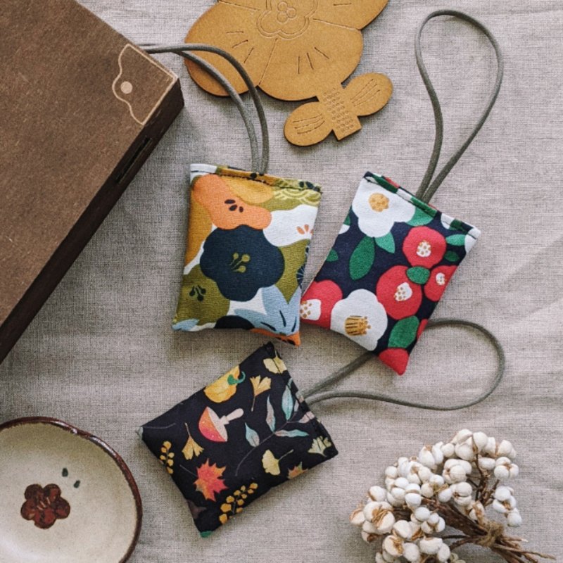 Square Small Sachet 2.0 Pet Friendly Sachet Dragon Boat Festival Sachet - น้ำหอม - ผ้าฝ้าย/ผ้าลินิน หลากหลายสี