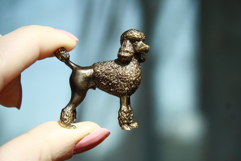 Poodle dog - miniature statuette of bronze, metal figurine - 擺飾/家飾品 - 銅/黃銅 