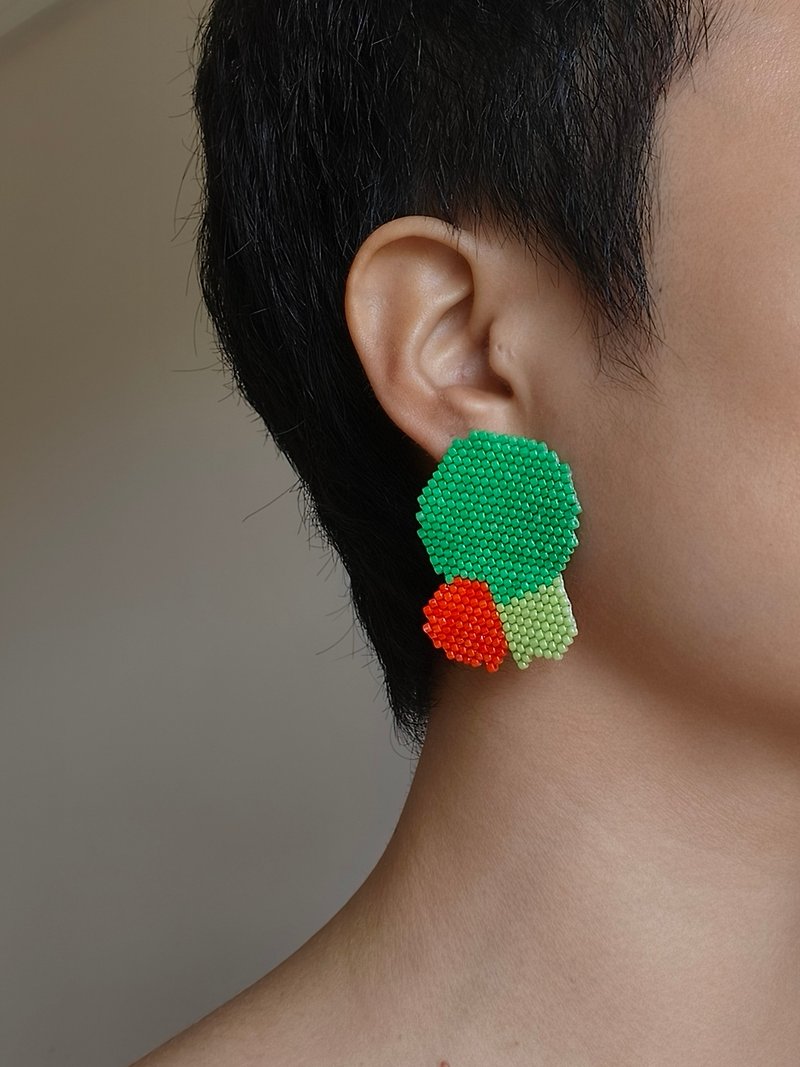 Beaded Colorful Geometric Earrings - ต่างหู - วัสดุอื่นๆ สีเขียว