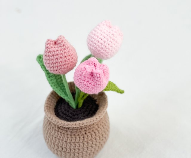 【送料0円】 手作りかぎ針編み/ニットチューリップ鉢植え - faya ショップ あみぐるみ