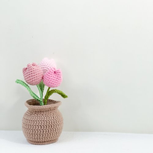 手作りかぎ針編み/ニットチューリップ鉢植え - ショップ faya
